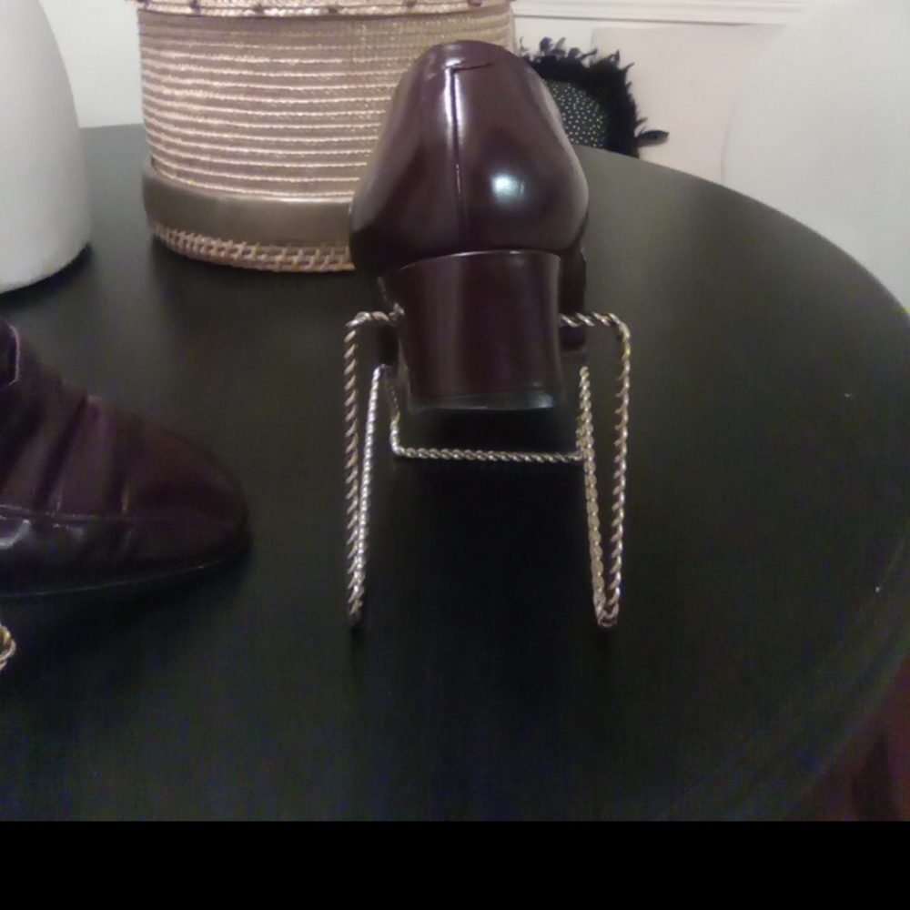 Shoes - Picture 3 of 4